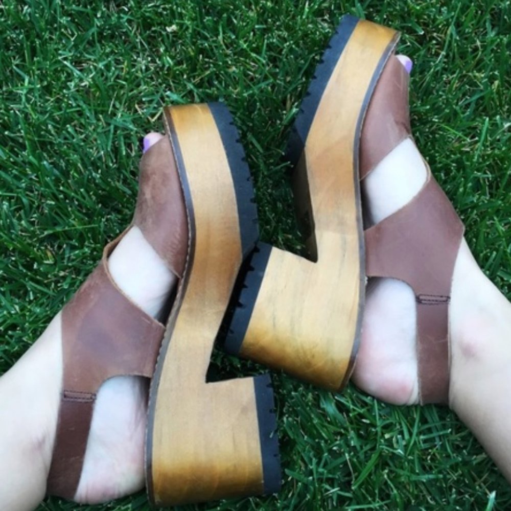 Ecote Brown leather platform clog wedge - urban outfitters